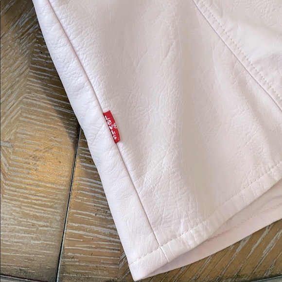 Levi’s blush pink faux leather Moto jacket- large - Picture 11 of 12